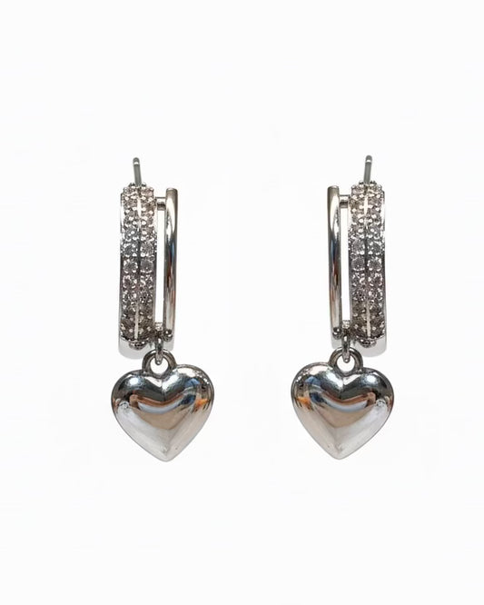 Diamante C hoop with heart in Silver #02012