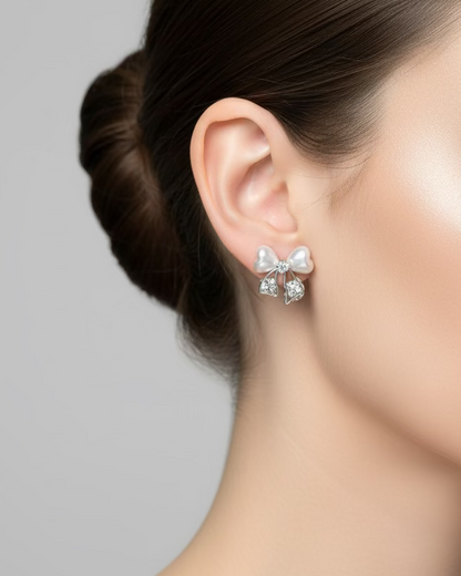 Pearly heart with diamond ribbon #02014