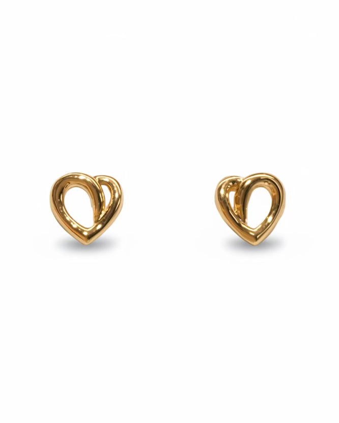 Simple heart studs in Gold #04614